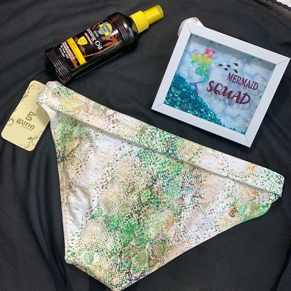 Guria Flip Full Bikini Bottom Green Snake Reptile - Picture 4 of 8